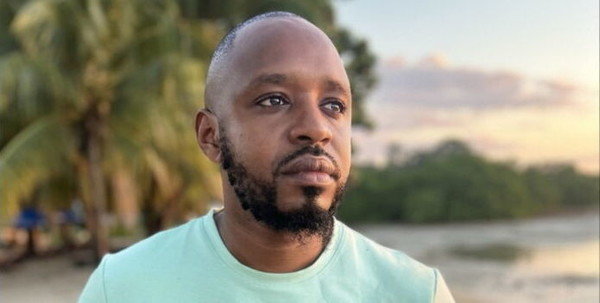 Boniface Mwangi Deported