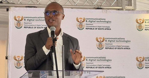 Govt depts now allowed to enlist IT services outside of SITA