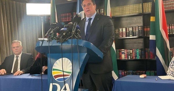 DA won't participate in National Dialogue if Ramaphosa doesn't fire corruption-accused ministers - Steenhuisen