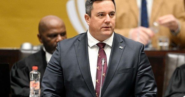 Steenhuisen believes there's still room to negotiate with US before 30% tariff hike kicks in
