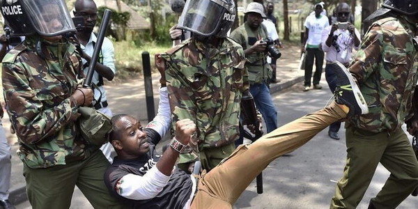 Boniface Mwangi Arrested