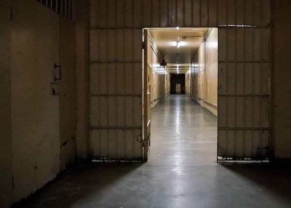 Cape Town man gets 5-year jail term for hoax bomb threat to get out of work while hungover