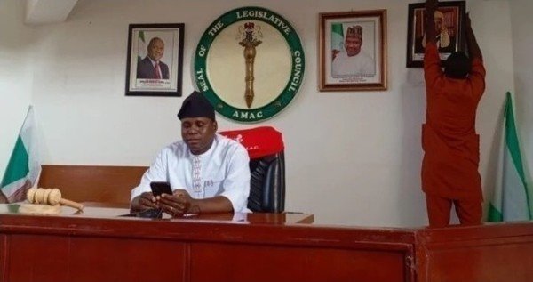 AMAC Legislative Council Withdraws Impeachment Of Speaker