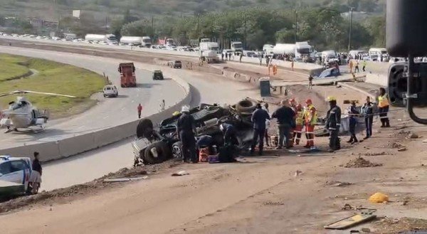 N3 highway in KZN closed after multi-vehicle pile-up in Cliffdale