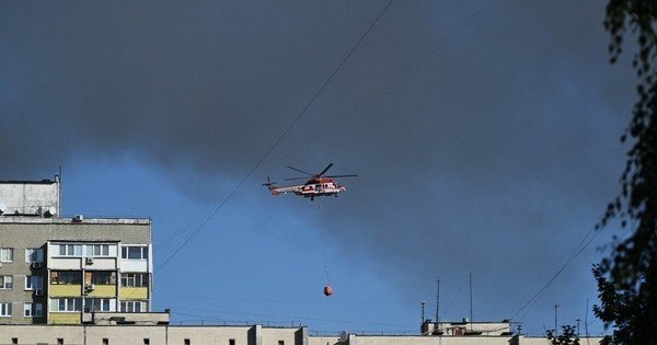 Massive Russian air assault on Ukraine kills four