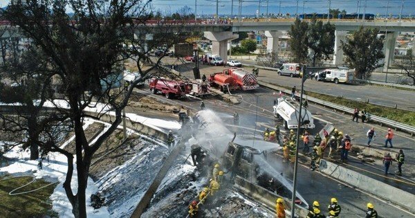 Death toll in Mexico City gas truck explosion hits 13