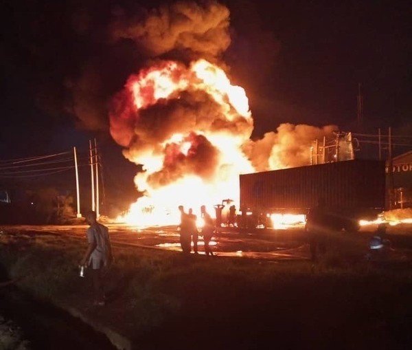 Petrol tanker falls, catches fire in Edo