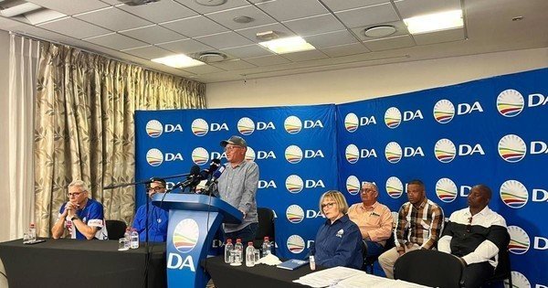DA predicts ANC to unravel further in WC after defection of its former provincial secretary