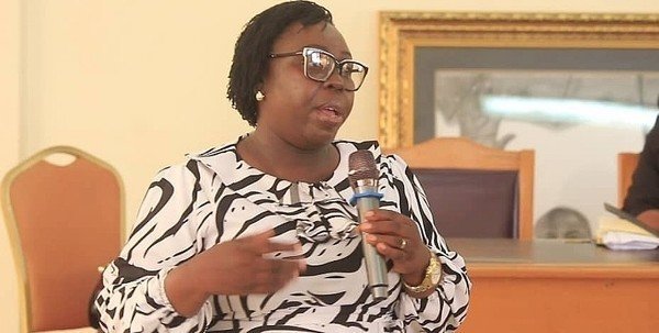 Stop handling criminal cases in your palaces —  Justice Mens...