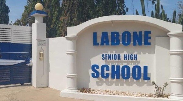 Over 3,000 mono desks approved to ease Labone SHS seating ch...