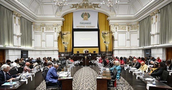 DORAB passed, but MPs warn: Municipalities in 'distress' over R156 billion debt