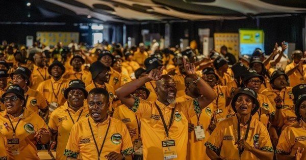ANC-SACP rift exposed: Madala Masuku heckled by delegates at National General Council over election plans