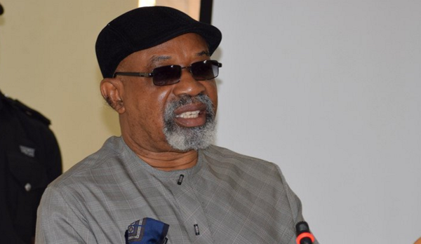 VIDEO: Ngige makes surprise appearance at APC caucus meeting after bail