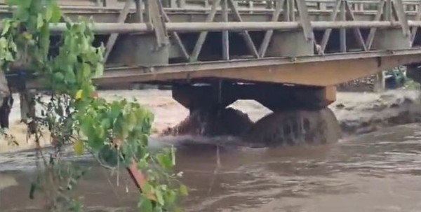 KeNHA Announces Indefinite Closure of Crucial Bridge After Governor's Warning