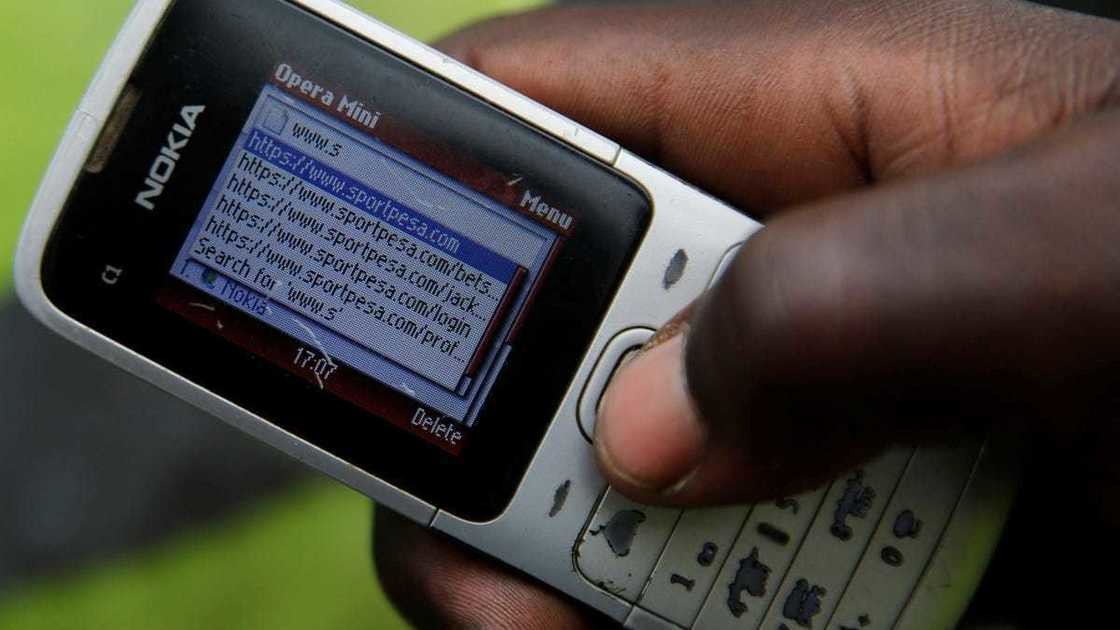 The uncomfortable link between smartphones and the rise in gambling with Africa’s youth