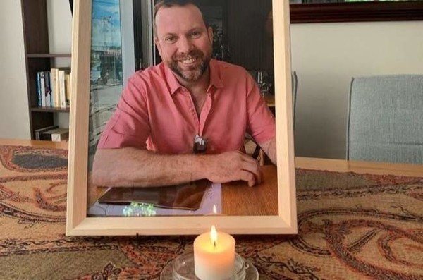 Bouwer van Niekerk’s parents praise ‘dedicated’ police amid hunt for lawyer’s killers