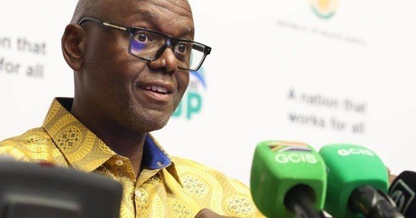 Presidency reaffirms commitment to law following ConCourt ruling