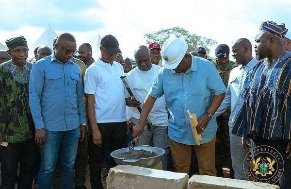 President Mahama cuts sod for construction of 24-Hour Econom...