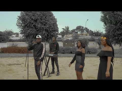 Shado Chris - C'est Pas Pae