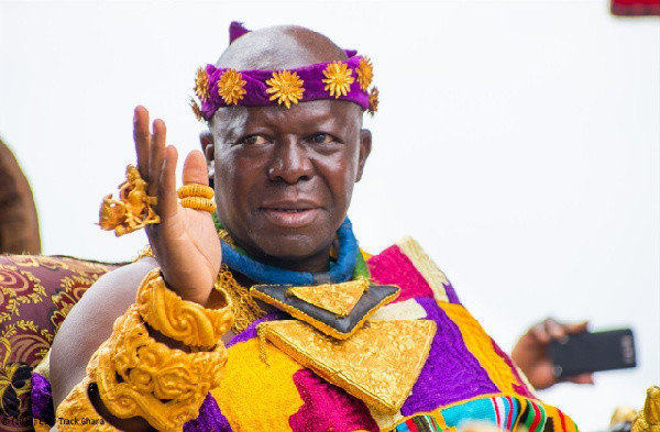 Otumfuo gave me £350,000 in a bag to deposit in account - Sacked bank employee