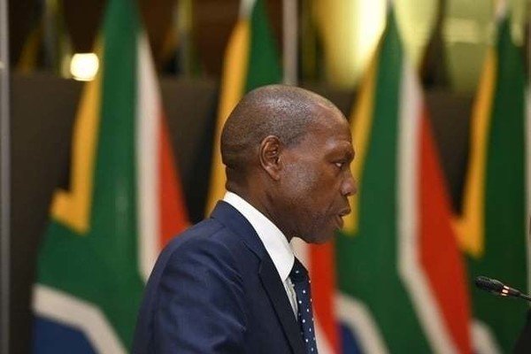 Mkhize wants powers to restrict citizens' behaviour and movements beyond a state of disaster