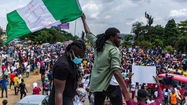 As Nigerians continue to protest nationwide against police brutality, here's how you can help