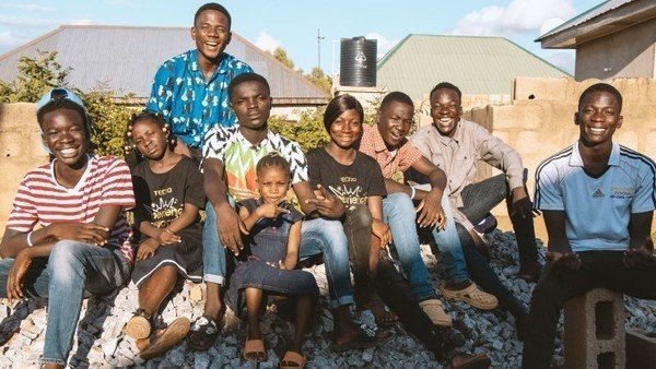 These Nigerian kids are creating epic sci-fi short films using their phones, and Hollywood is paying attention