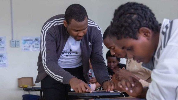 Siri and Alexa still don’t support African languages