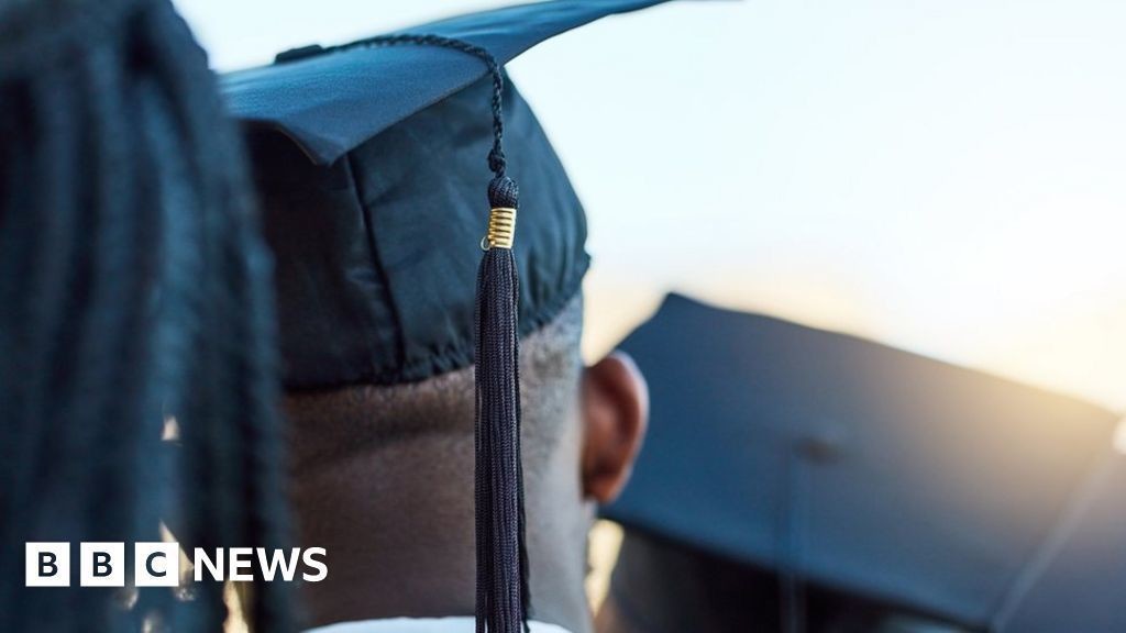 Letter from Africa: How Nigeria's elite avoid 'bad education'