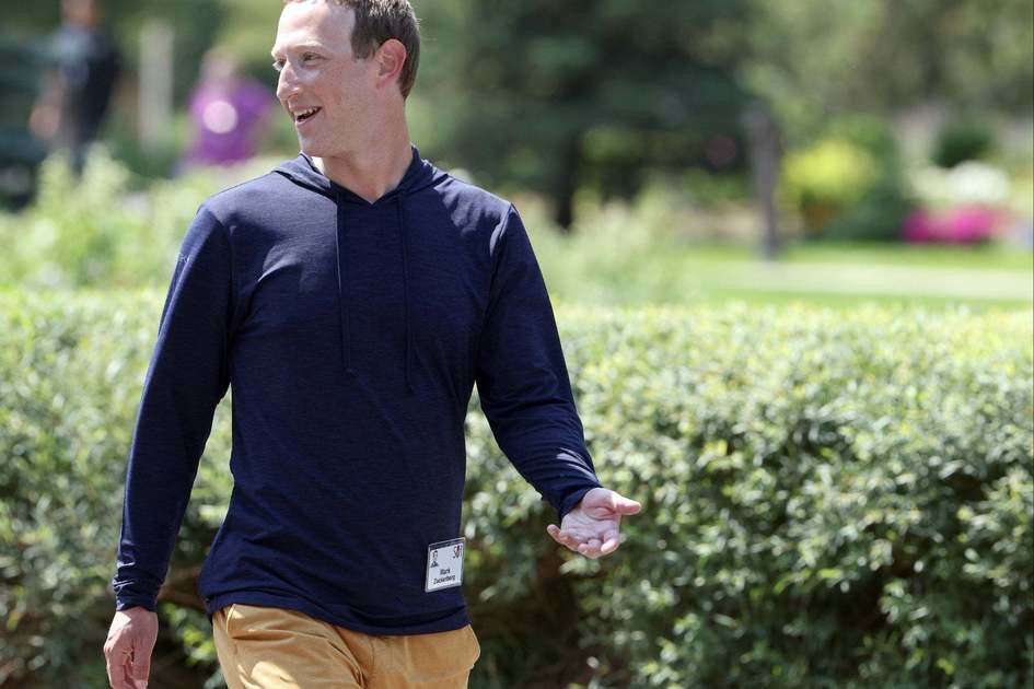 Mark Zuckerberg's Personal Wealth Dropped By $71 Billion This Year -- More than Jeff Bezos and Bill Gates