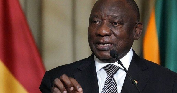 Kenyans to enter South Africa visa-free from January