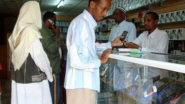 Mobile money transactions in Somalia are overtaking Kenya