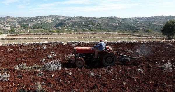 Israel is recruiting Africans to plug its farm work shortage