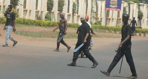 Police turn spectators 