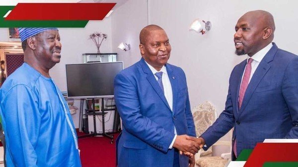 Raila Odinga invades Francophone base, meets CAR president as AUC campaign gains...