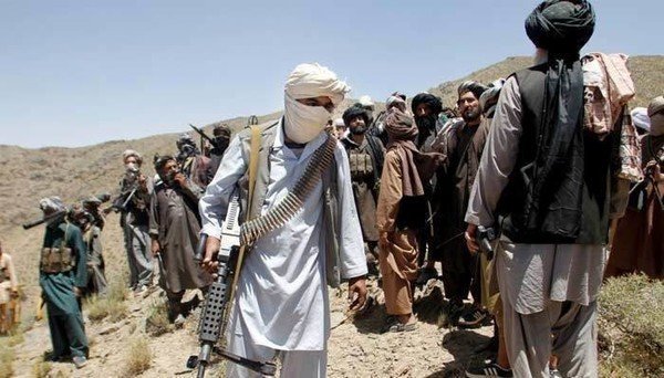 Taliban kills 16 soldiers, injures five in Pakistan midnight attack 