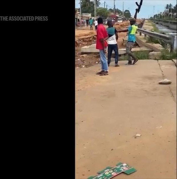 6,000 inmates escape from a high-security prison as post-election violence roils Mozambique