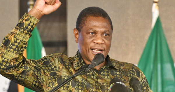 Mashatile reiterates call for govt to rid CoCT's townships of poor service delivery
