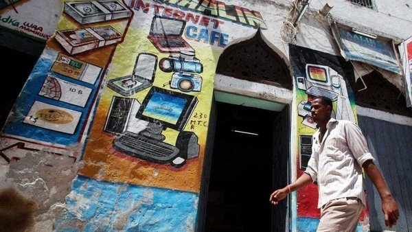 The cost of internet access dropped everywhere in the world last year—except in Africa