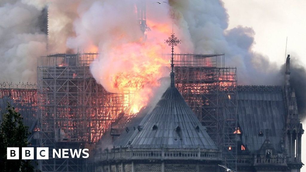 Notre-Dame cathedral: Firefighters tackle blaze in Paris