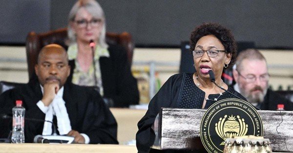 Motshekga hopes SA troops' bodies who perished in DRC will arrive on Thursday