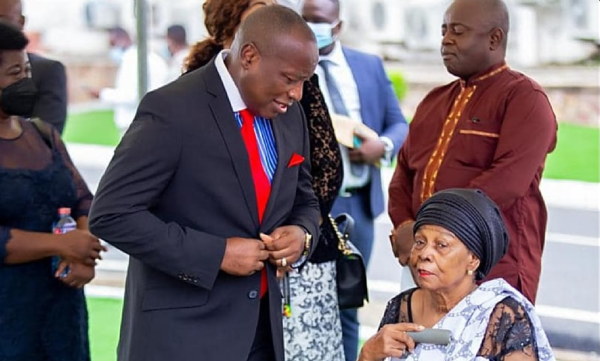 NPP's Kwabena Agyepong loses mother