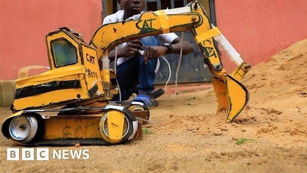 Fifteen-year-old Nigerian builds small scale construction machines(video)
