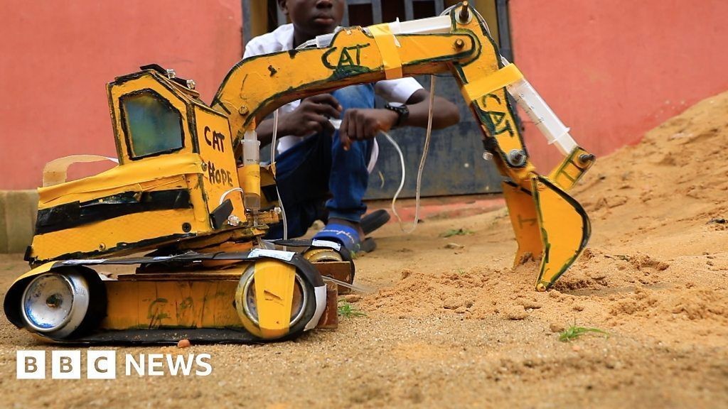 Fifteen-year-old Nigerian builds small scale construction machines(video)