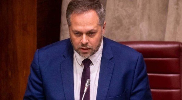 Schreiber says won’t allow Home Affairs Dept to be used to wage political battles