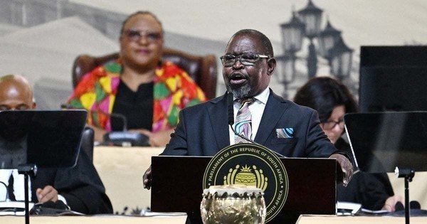 Steenhuisen says DA won't back Godongwana's budget in its current form