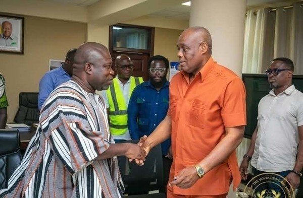 Tidal Wave: Regional Minister engages Ghana Gas officials on...