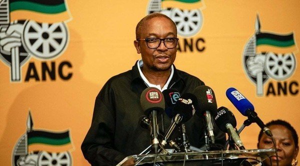 Tau calls on parties to set aside political desires during negotiations on proposed budget