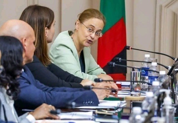 WHAT THE ZAMBIAN GOVERNMENT  TOLD THE EU ON THE NEW CYBER LAW