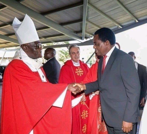 President Hichilema Exemplifies Magnanimity and Unity at Pope Francis’ Memorial Mass